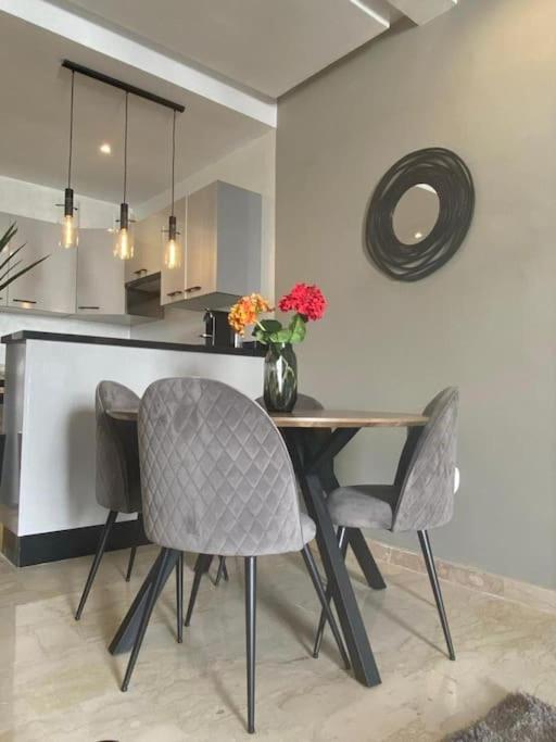 Appartement De Luxe ,Piscine,Parking,Terrasse 阿加迪尔 外观 照片